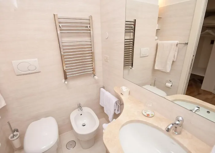 Obelisco Ripetta 4*